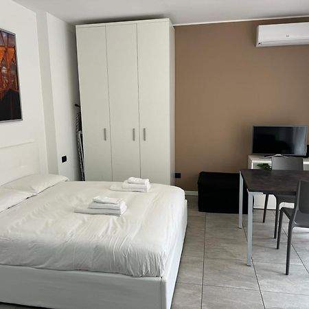 Sempione Rho Expo Stay - Affitti Brevi Italia Pero Exterior photo